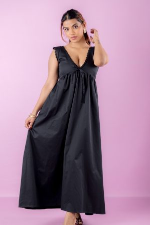 Stacy Black Maxi
